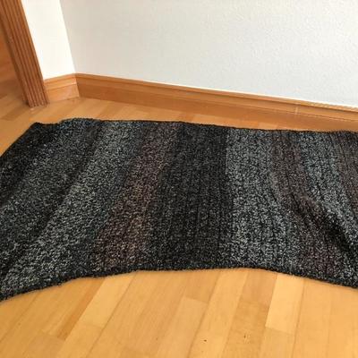 092: An Assortment Of Finished Afghans 