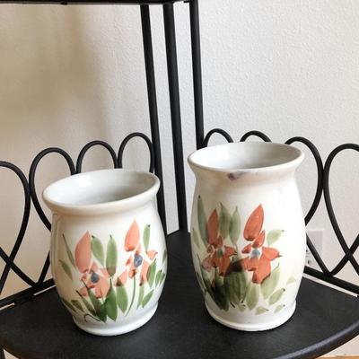 117:  Corner Kitchen Shelf With Pottery Decor