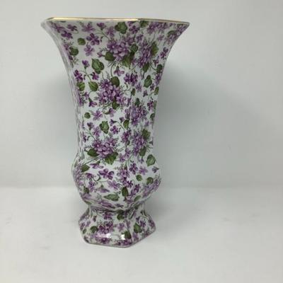 028:  Mantle Clock and Assortment of Pretty Floral Items