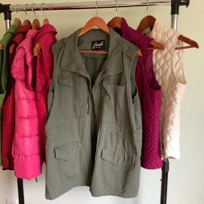 206: Huge Lot Womenâ€™s Vests