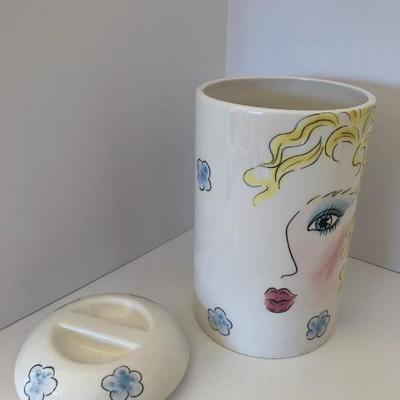 209: Lady Canisters, Pictures, and Plant