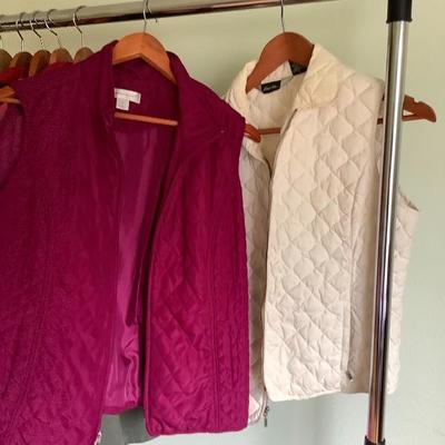 206: Huge Lot Womenâ€™s Vests