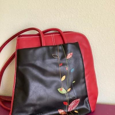 105: Medium Size Purses