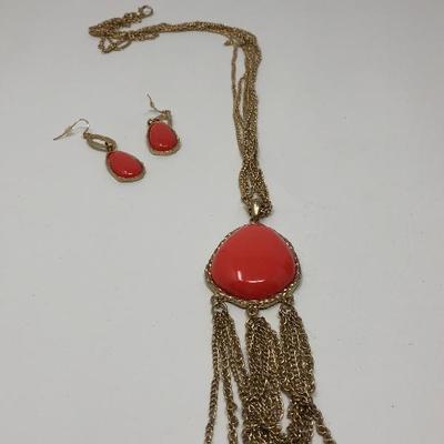 061:  Vintage Jewelry 