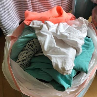 200: 100â€™s of Shirts, Teeâ€™s and Blouses