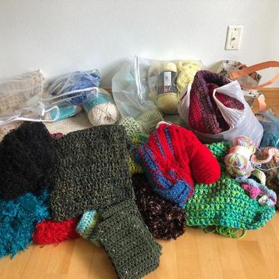090:  Unfinished Knitting Projects With Yarn 