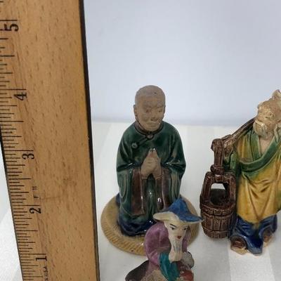 138:   Mud Men Figurines *vintage*