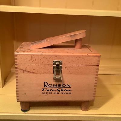208: Antique Ronson Shoe Shine Kit 