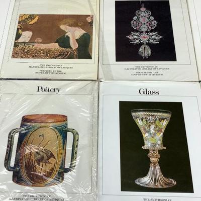 035:  The Smithsonian Illustrated Books on Antiques