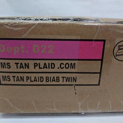 Mainstays Tan Plaid Bed in a Bag Twin - New