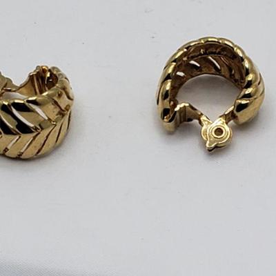 Gold clip on fashion earings