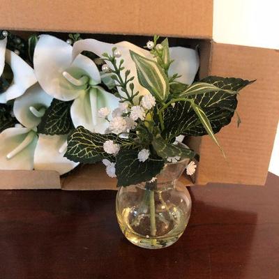 Lot #62 (10)  Wedding Centerpieces - lily?