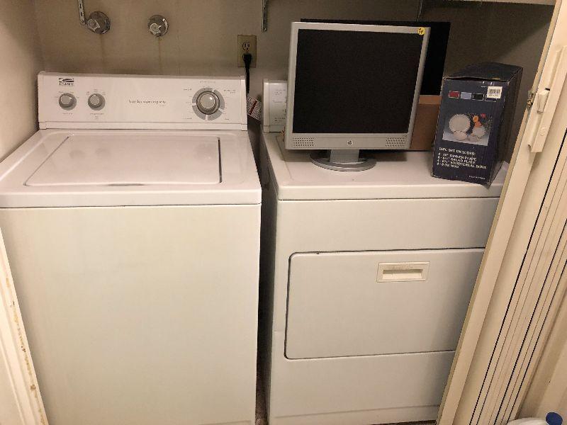 Whirlpool Estate Washer and Dryer Set