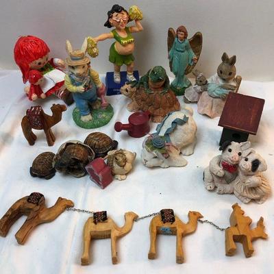 Lot #126 Lot of Figurines, camels, turtle, rabbits and Raggedy Ann, Angels