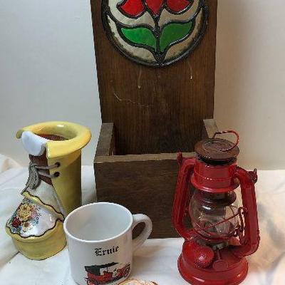 Lot #109 Planter, puppy dogs and shoe vase