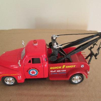 1953 Chevrolet 3100 Wrecker 1:38