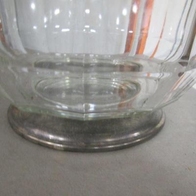 Heavy Glass Bowl - The Rim Is Thick