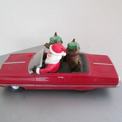 Gemmy Santa & Reindeer Low Rider Car Music Lights & Hydraulic Motion