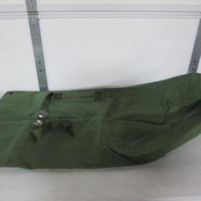 Item 55 - Military Duffle Bag Rucksack
