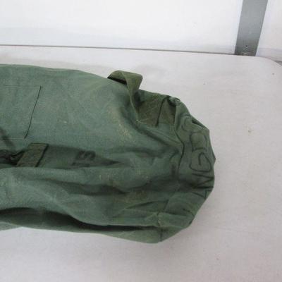 Item 56 - Military Duffle Bag Rucksack