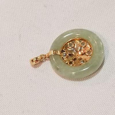 14k Gemstone pendant
