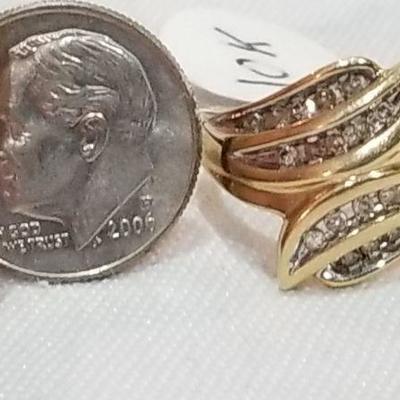 10k Diamond band