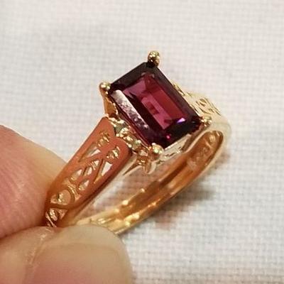 14k Rhodalite Garnet Inv# 4