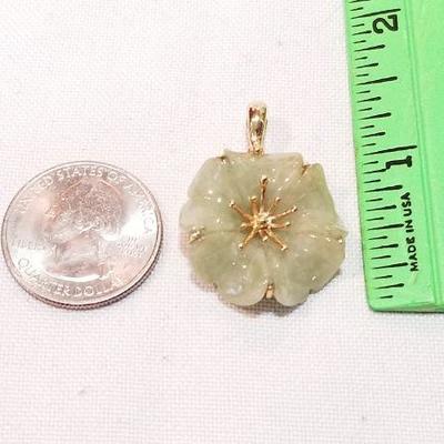 14k Jade pendant