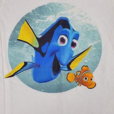 Junior Size Small Finding Dory/Nemo Shirt, Women