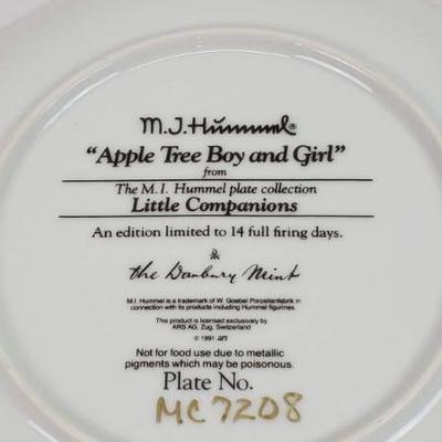 Apple Tree Boy and Girl Plate, M.J. Hummel, Little Companions