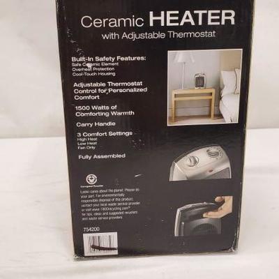 Small Lasko Ceramic Heater w/Adj Thermostat - New