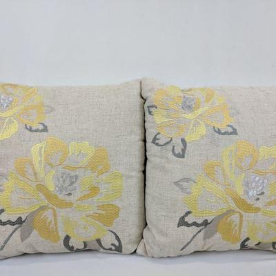 Better Homes & Gardens Yellow Blossom Square Decorative Pillow, Set of 2 - New