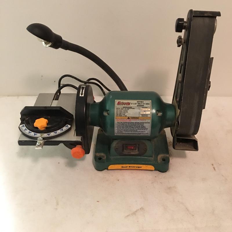 Lot 189 Grizzly Belt and Disc Bench Sander