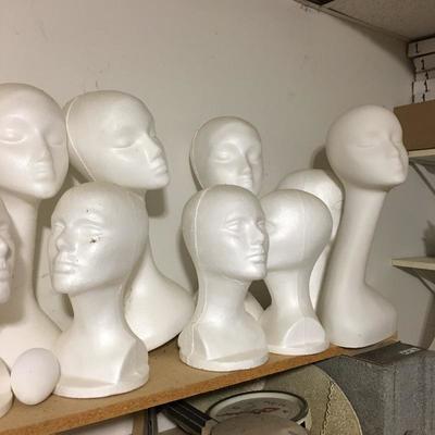 Lot 152 - Mannequin Heads