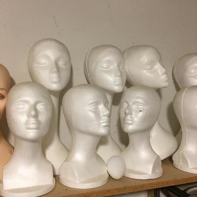 Lot 152 - Mannequin Heads