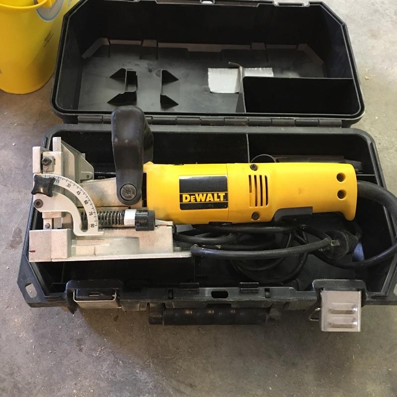 Lot 204 Dewalt Biscuit Joiner