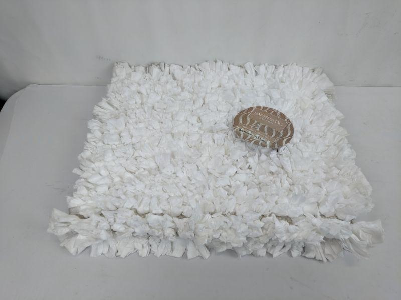 Paper Shag Bath Mat 21' x 34" New