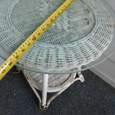 Wicker Rattan Patio Side Table with Glass Top 20