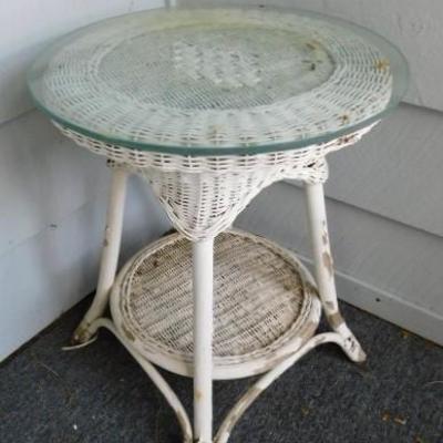 Wicker Rattan Patio Side Table with Glass Top 20
