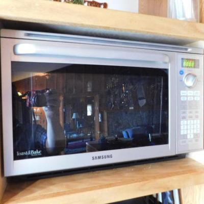 Samsung Toast and Bake Digital Panel Oven 20
