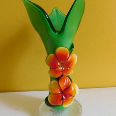 Beautiful Art Glass Vase 7