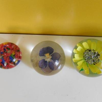 Unit4:  Set of Hand Crafted Glass Paper Weights Various Sizes and Designs