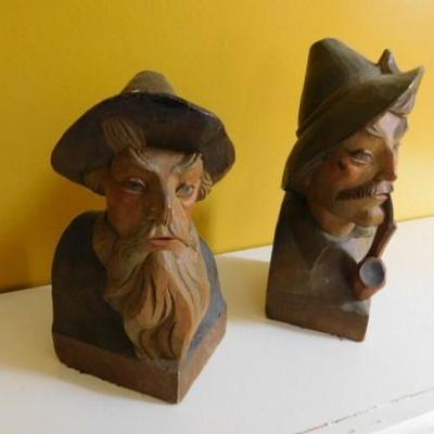 Set of German Wood Carved Bookends by Heinzeller 7