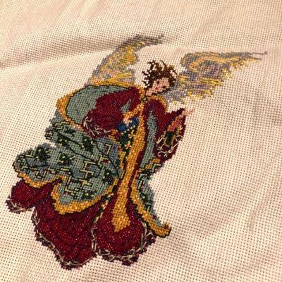 Counted Cross Stitch angels