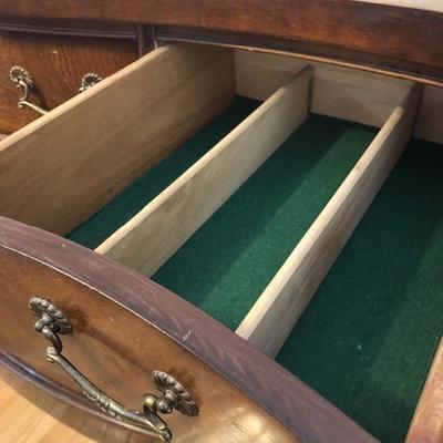 009: Vintage Dining Buffet