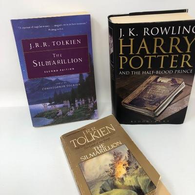 088:  Vintage Hobbit Record Audio J.R.R. Tolkien Book, and Books