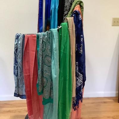 104: Ladyâ€™s Scarfs