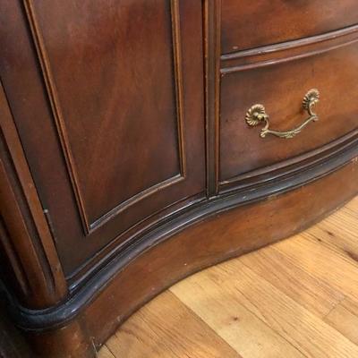 010:  Vintage Dining  Hutch 