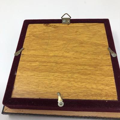 090:   Sun Pacific Serving Trays, Serving Spoons, Shadowbox Art and Shell Panda