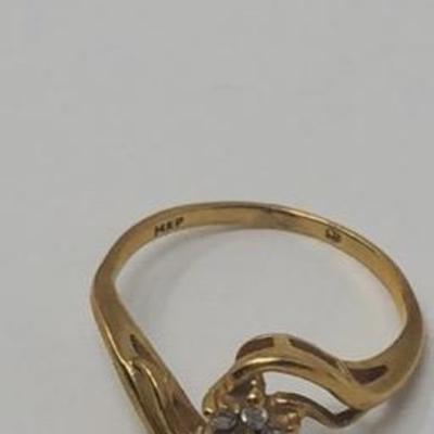 019:  14 K P Gold Diamond Ring 